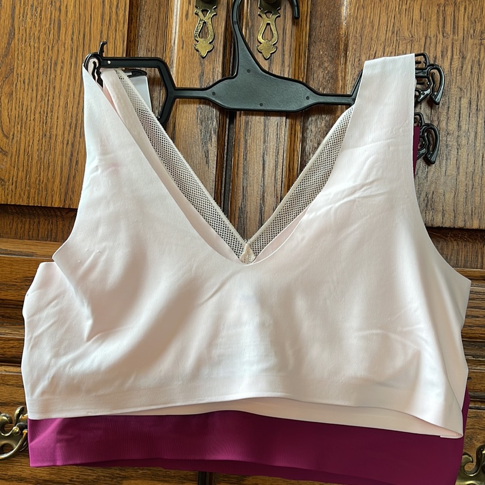 NWT DAISY FUENTES COMFORT 2 BRA SET BABY PINK & MAGENTA SZ M